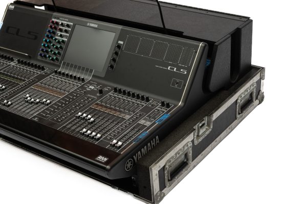 3 Yamaha CL 5 garso pultas sound console 3
