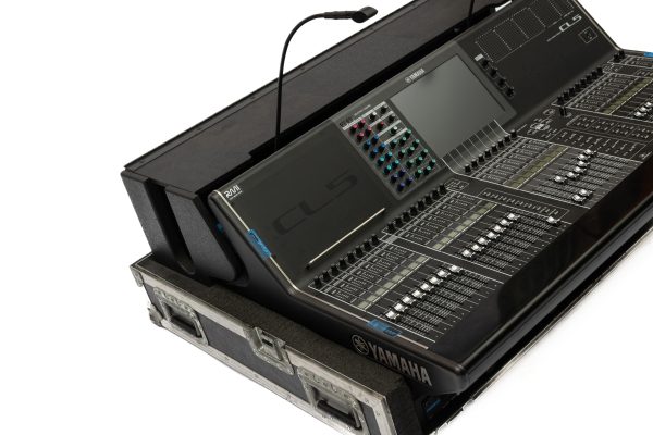 7 Yamaha CL 5 garso pultas sound console
